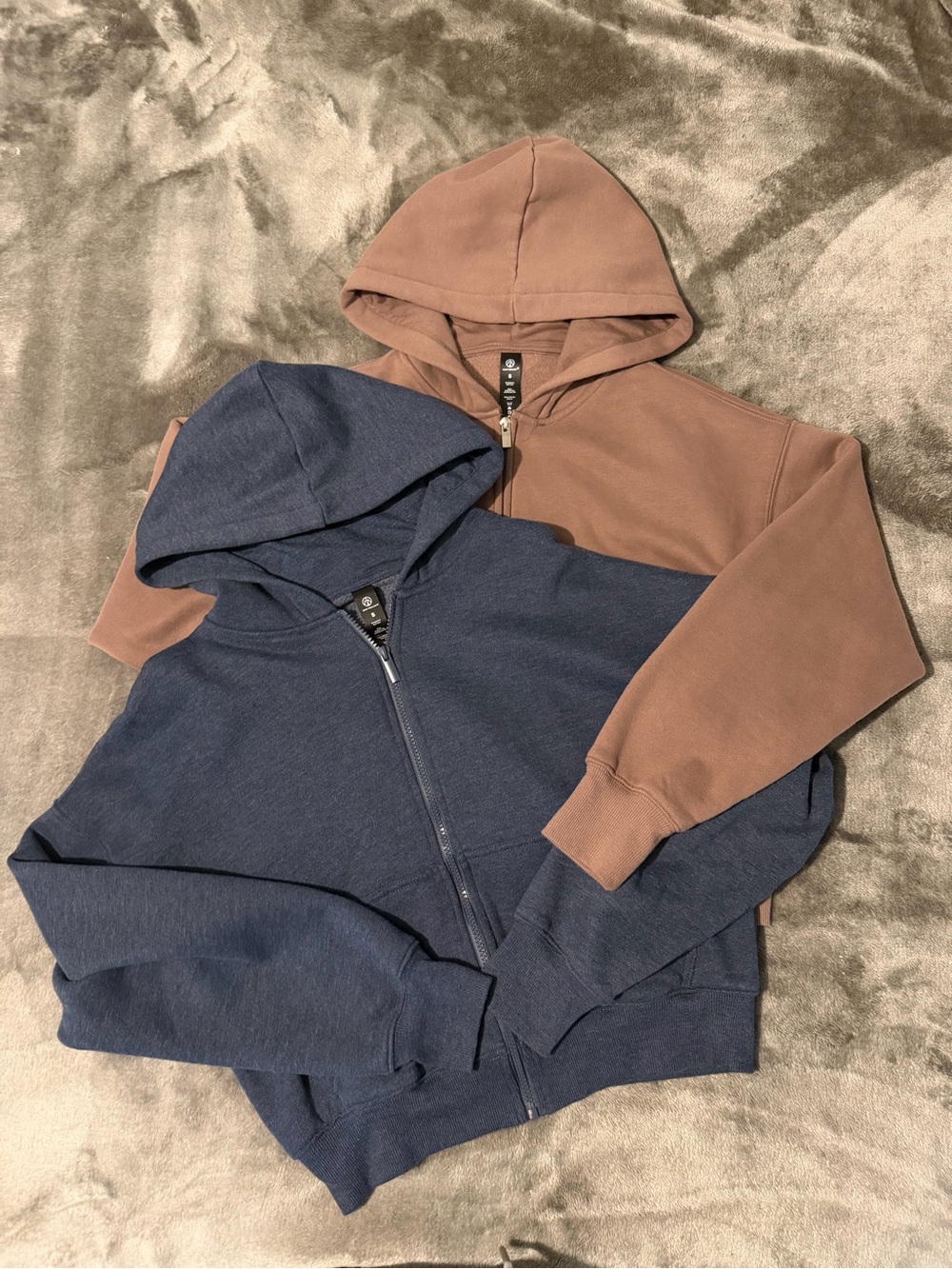 Avalanche zip ups